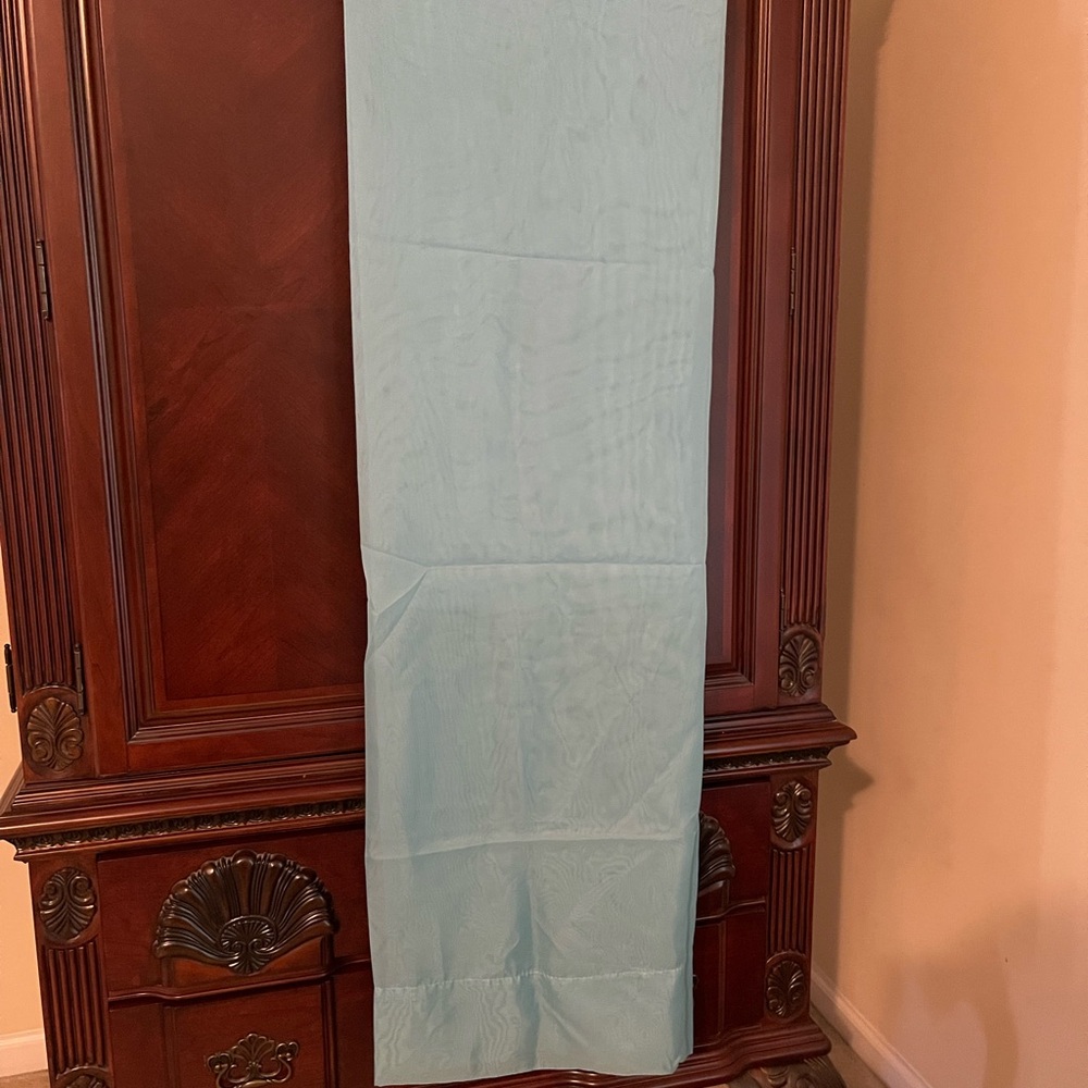 Elegant Blue Curtain Panel